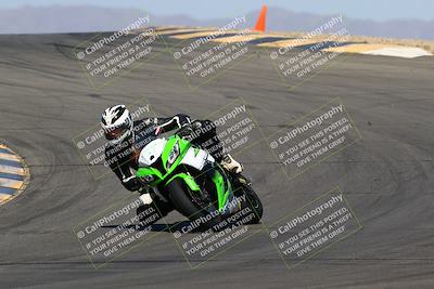 media/Mar-28-2022-Superbike Trackdays (Mon) [[b8603d0f67]]/Open Track Time/Turns 9 and 10/